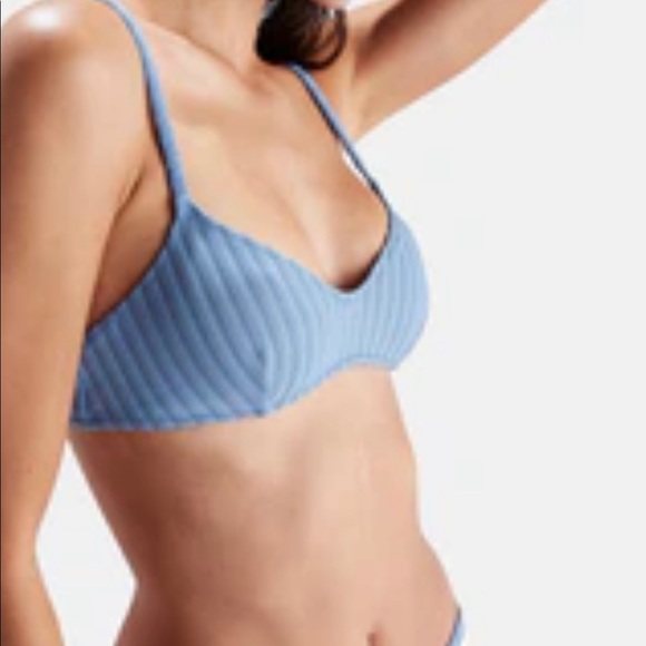 Solid & Striped Rachel Bikini Set - Picture 4 of 5